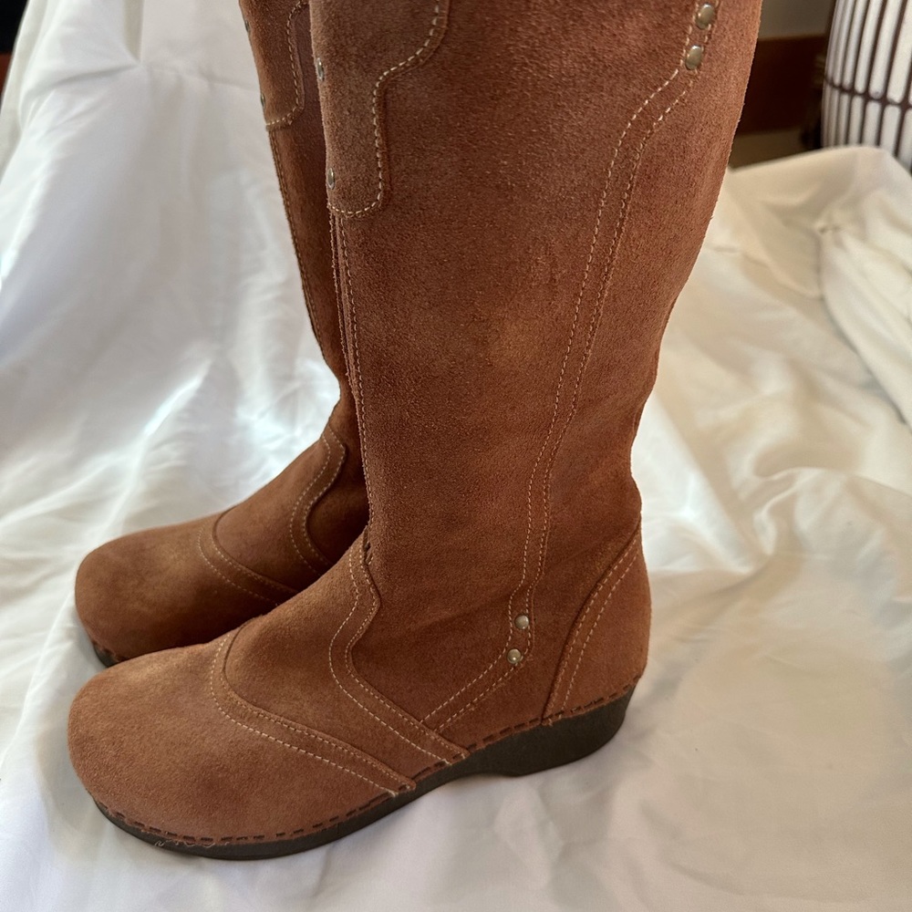 Dansko casual boots